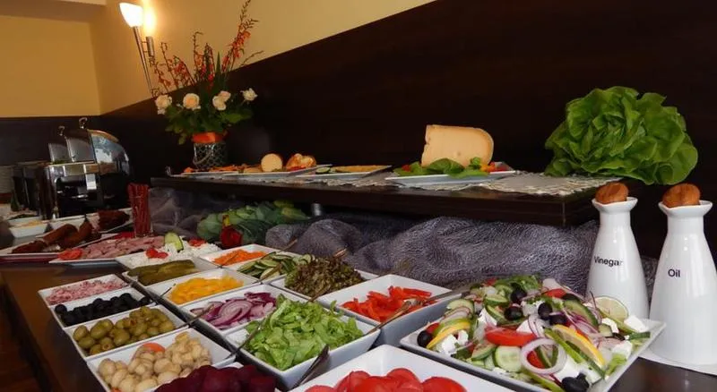 Restaurant, Krakus, Krakow