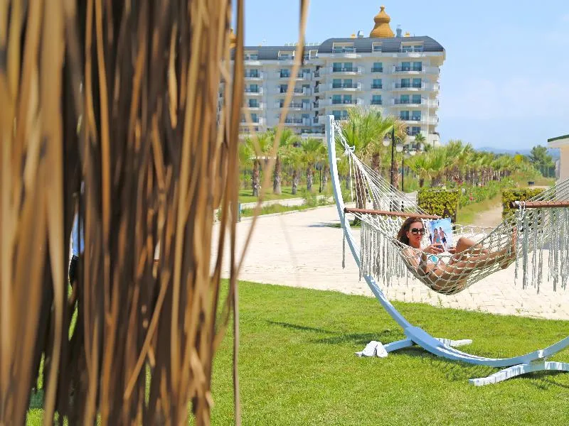 Sports and Entertainment, Asteria Bloom Side, Antalya