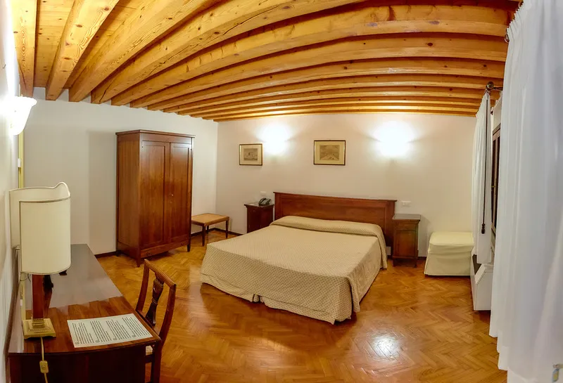 Room, Riviera dei Dogi, Venice