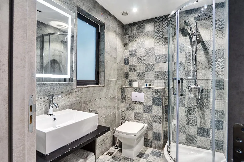 Double or Twin DELUXE Room, The District Hotel, Malta