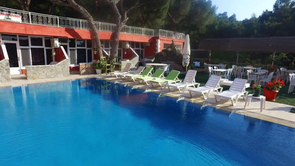 Sports and Entertainment, Tunc Otel, Izmir