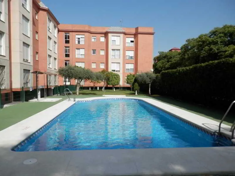 Pool, Apartamentos Vértice Bib Rambla, Seville