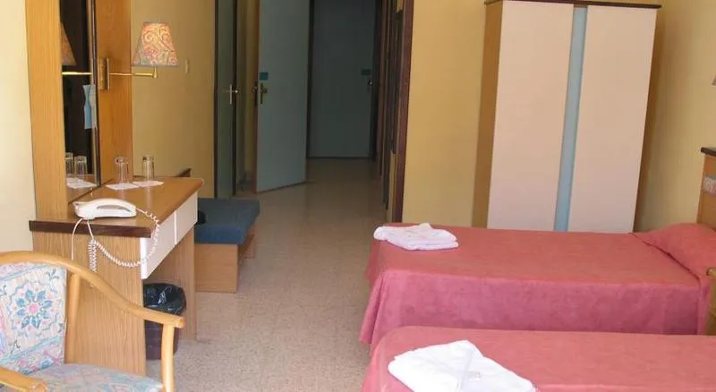 SINGLE STANDARD Room, The Santa Maria Hotel, Malta
