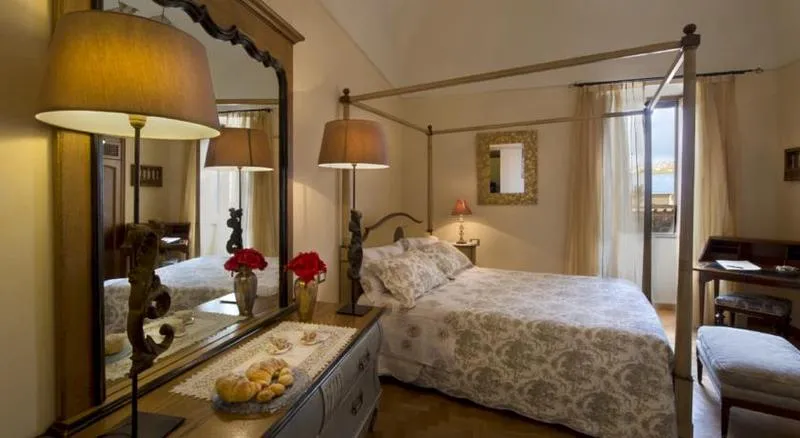 Room, Lubra Casa Relax, Naples