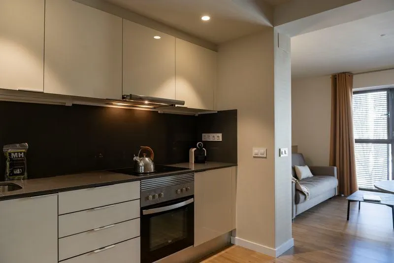 APARTMENT CAPACITY 6 TWO BEDROOMS Room, MH Apartments Urban, Barcelona