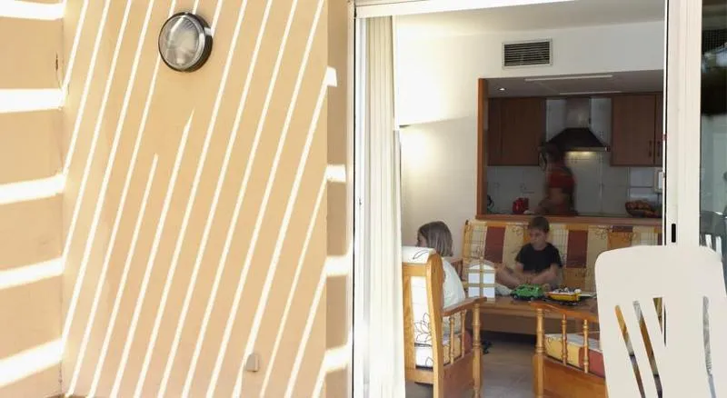 VILLA THREE BEDROOMS Room, Golf Beach, Costa Brava