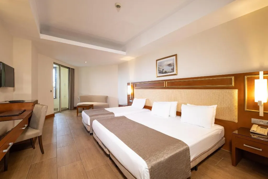 Room, Crystal Prestige Pearl Collection, Antalya