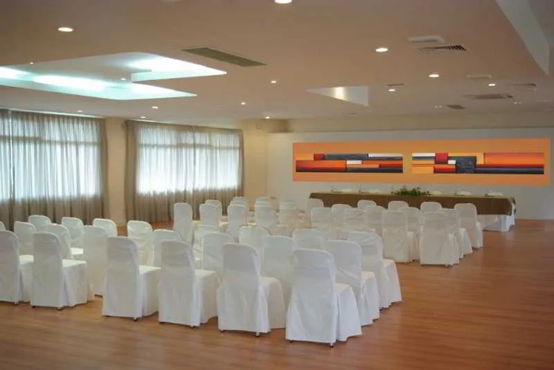 Conferences, Alga, Costa Brava