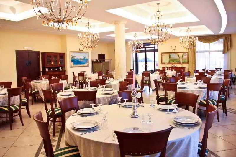 Restaurant, Hotel Liternum, Naples