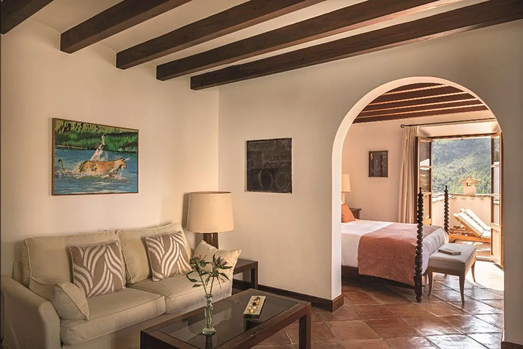 JUNIOR SUITE SUPERIOR Room, La Residencia, A Belmond Hotel, Mallorca, Majorca