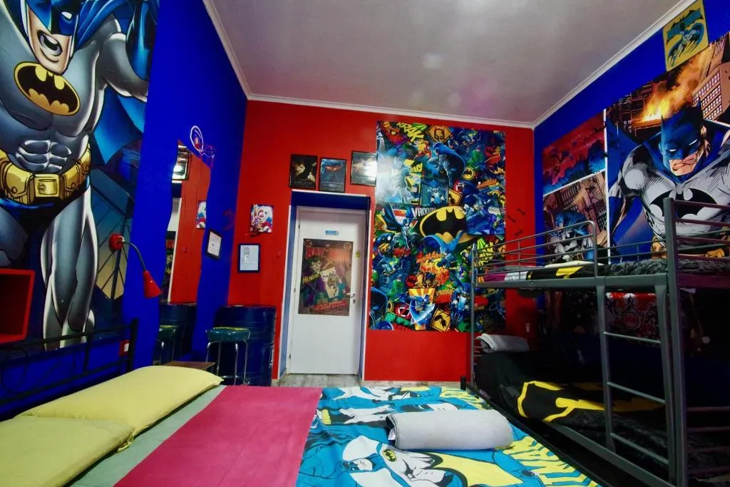 QUADRUPLE Shared external bathroom Room, Comics Guesthouse, Rome