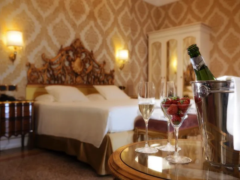 JUNIOR SUITE CLASSIC Room, Ai Reali Hotel, Venice