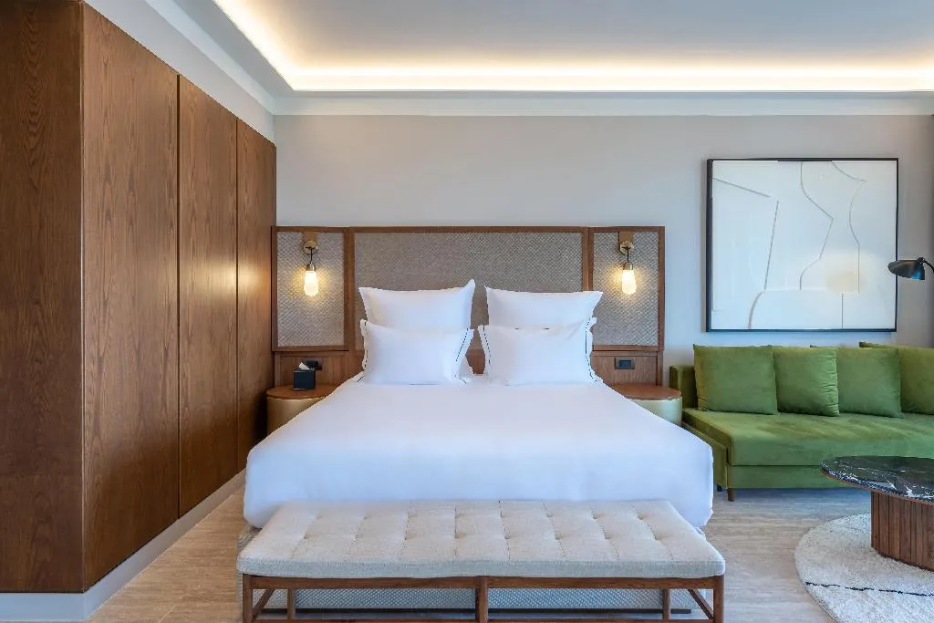 DOUBLE SEA VIEW Room, Aulus Chania Resort, Curio Collection by Hilton, Thessaloniki