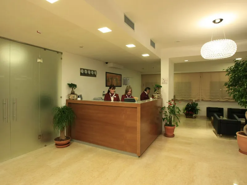 Lobby, La Costiera, Naples