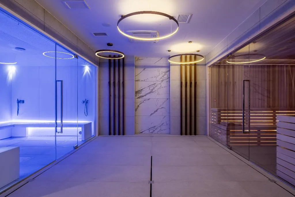 Sports and Entertainment, Radisson Blu Hotel Florence, Florence