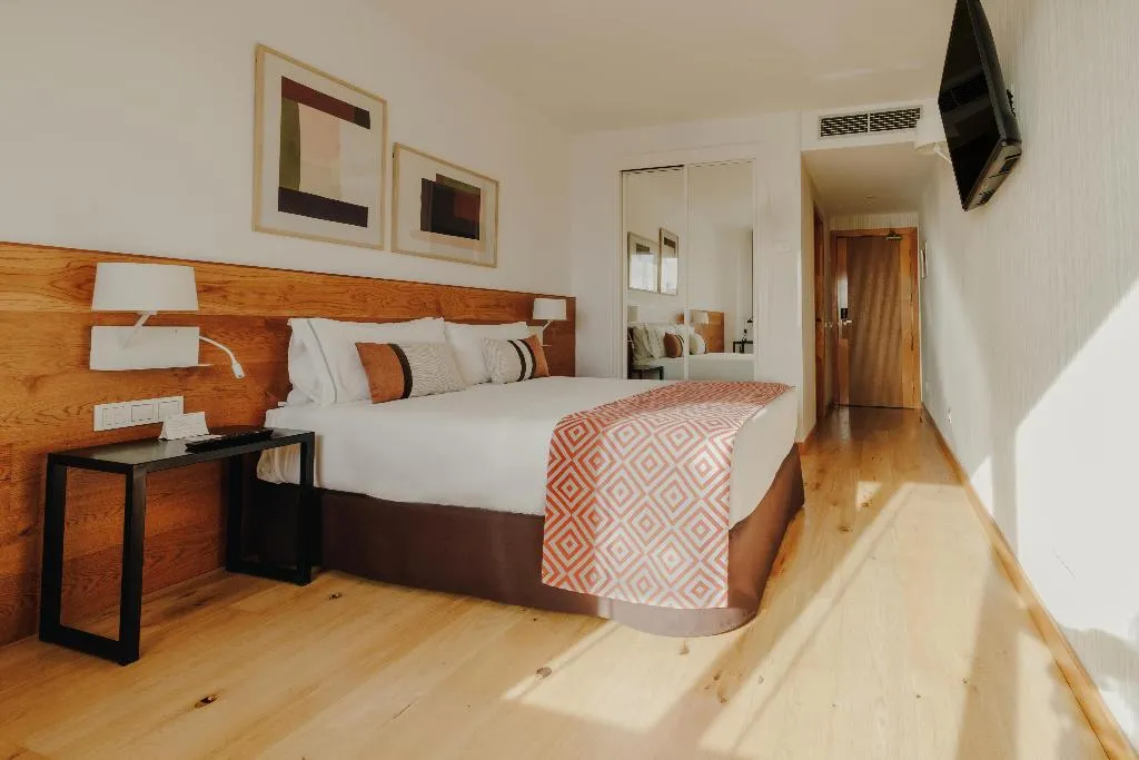 Room, Rafaelhoteles Atocha, Madrid