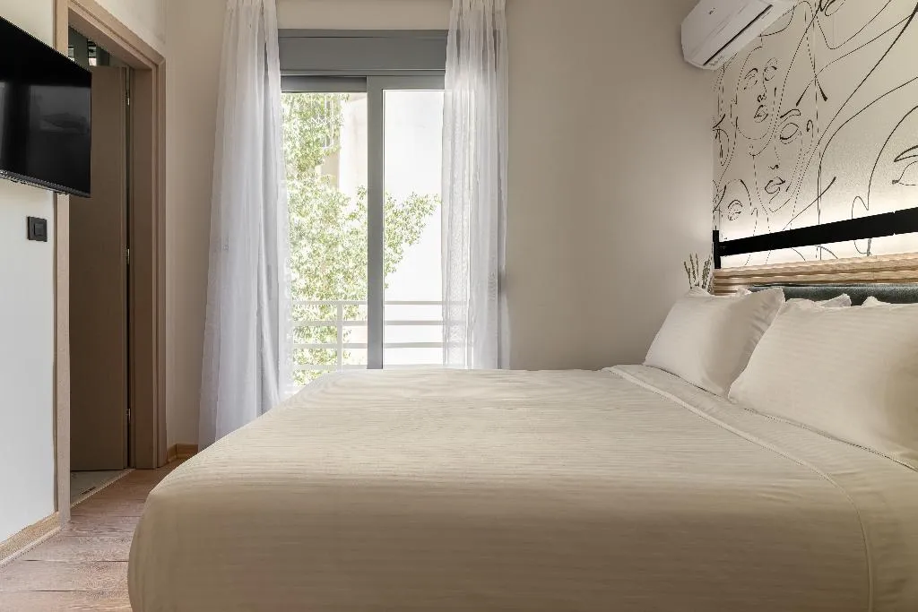 DOUBLE SUPERIOR Room, Phalerus Suites, Athens