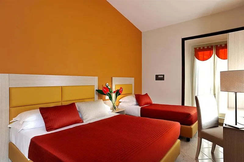 TRIPLE STANDARD Room, Hotel Scott House, Rome
