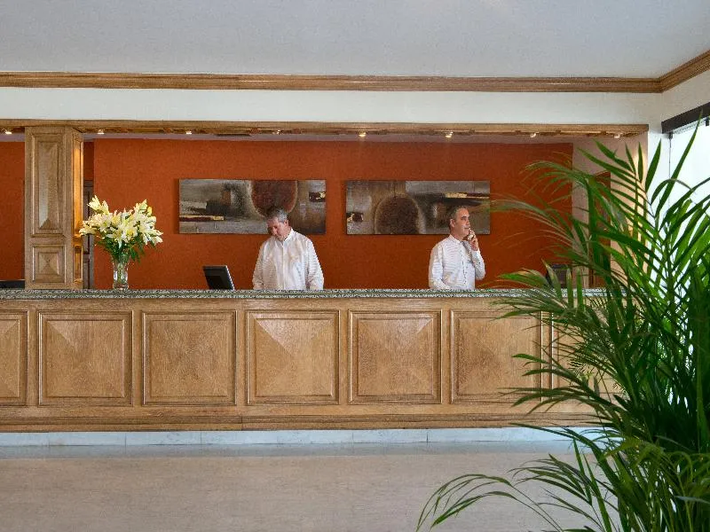 Lobby, Bluebay Banús, Costa Del Sol