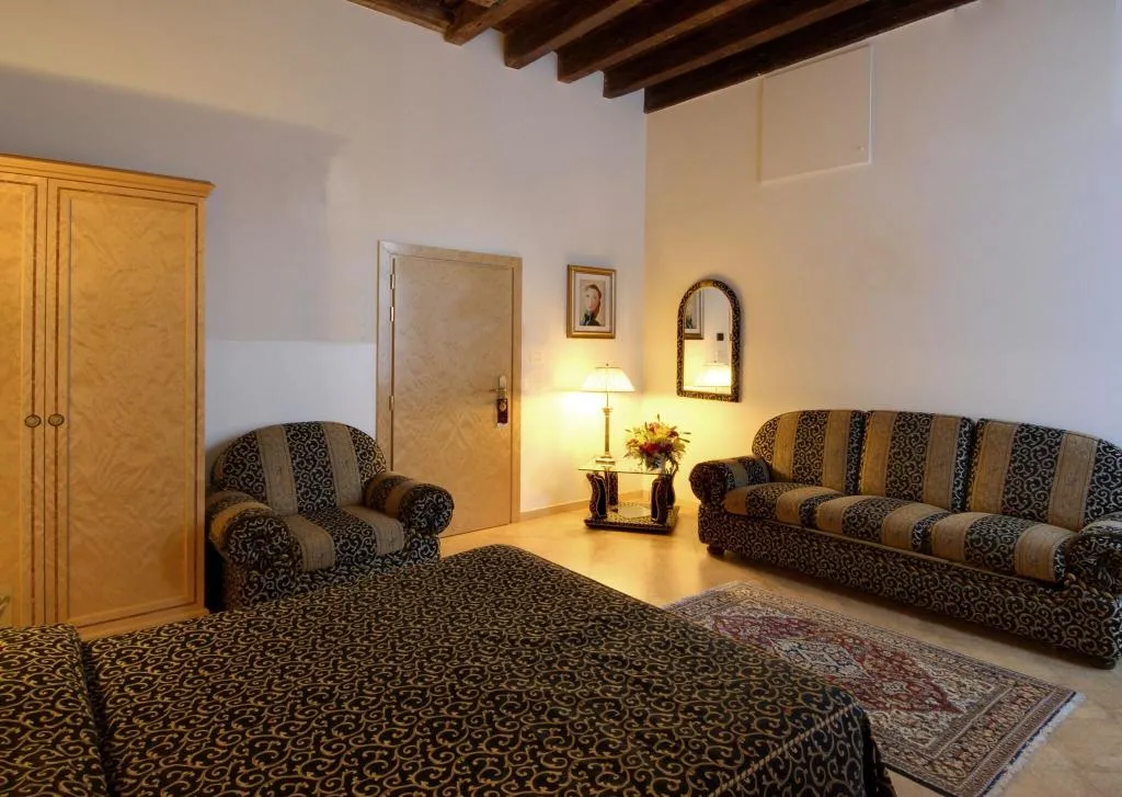 DOUBLE WITH DOUBLE BED Room, Ca Bauta, Venice