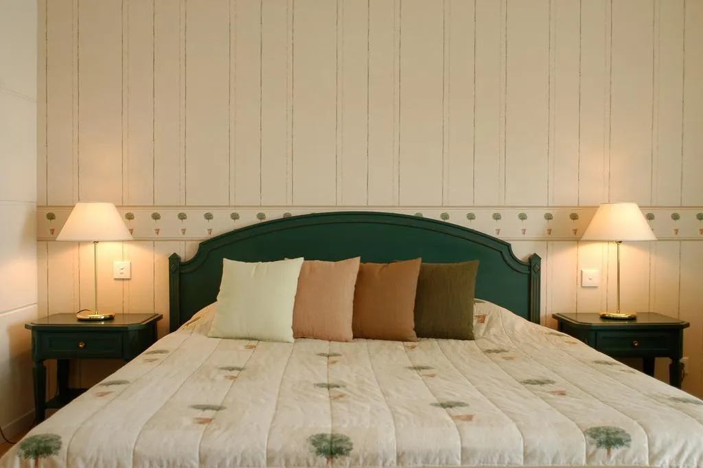 DOUBLE STANDARD Room, Poseidon Palace, Athens
