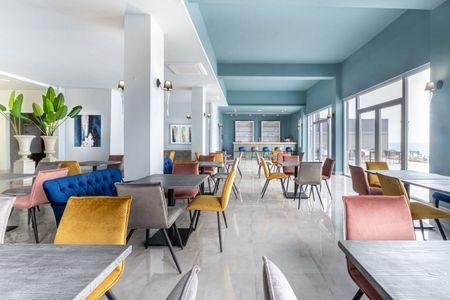 Riviera Hotel, Athens