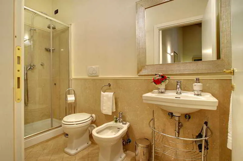 Room, Orlando Palace, Florence
