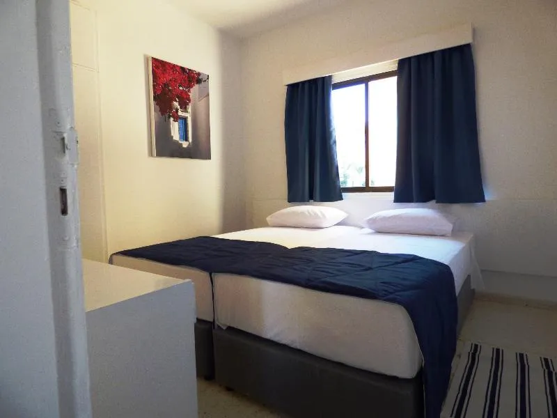 Room, Amore hotel Apts, Cyprus