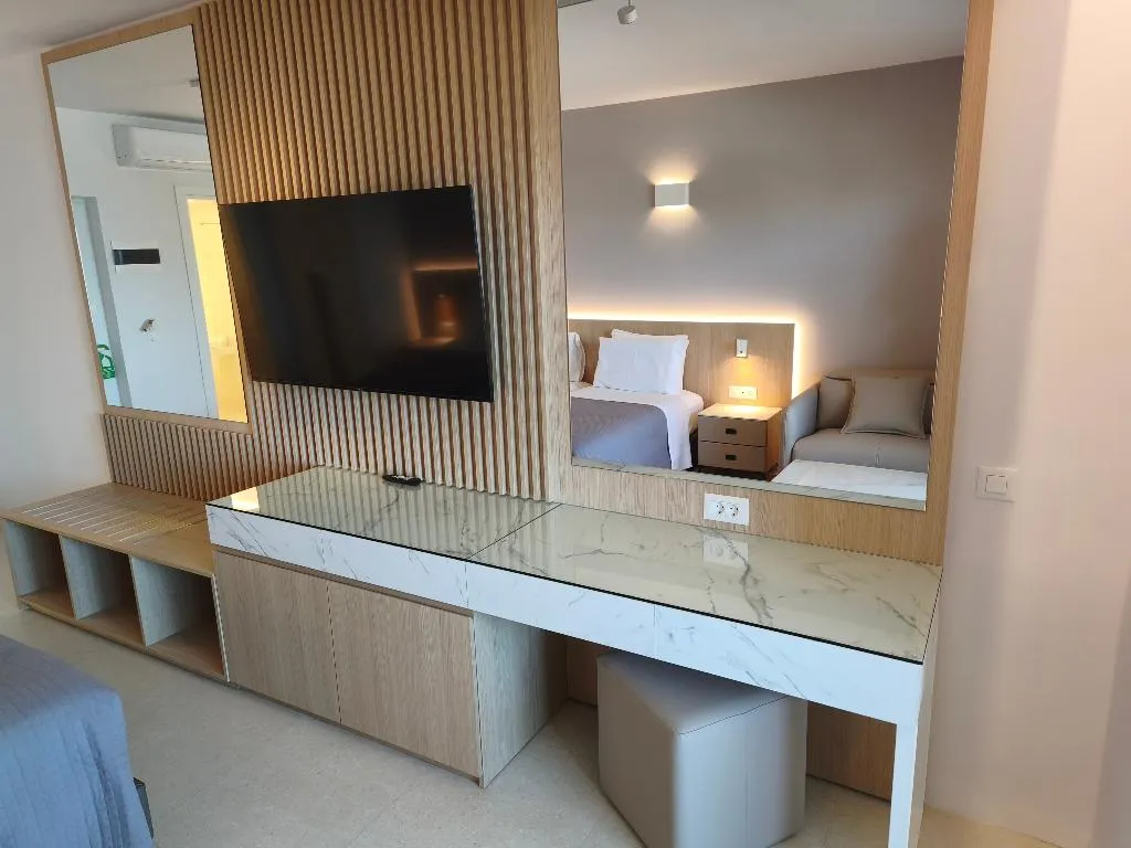 Double or Twin SUPERIOR SIDE SEA VIEW Room, Kos Palace Hotel, Kos