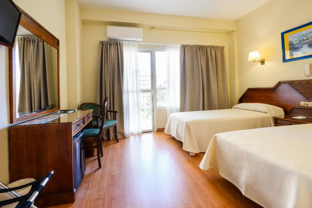Room, Hotel Monarque Cendrillón, Costa Del Sol