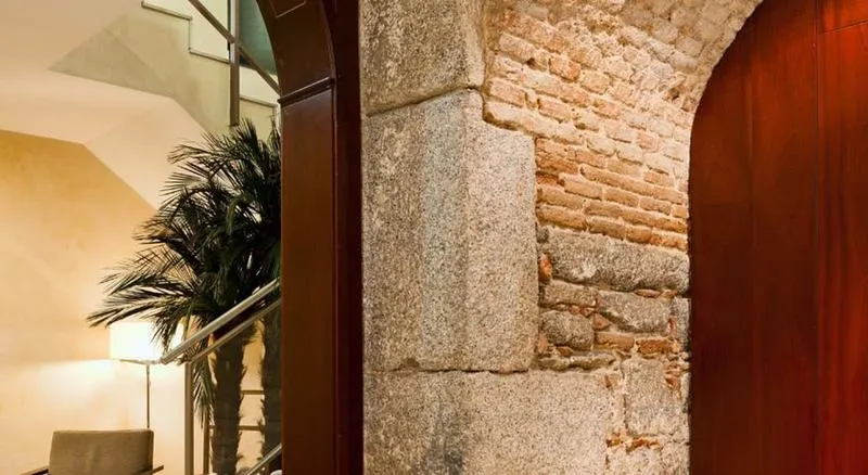 Lobby, Catalonia Puerta del Sol, Madrid