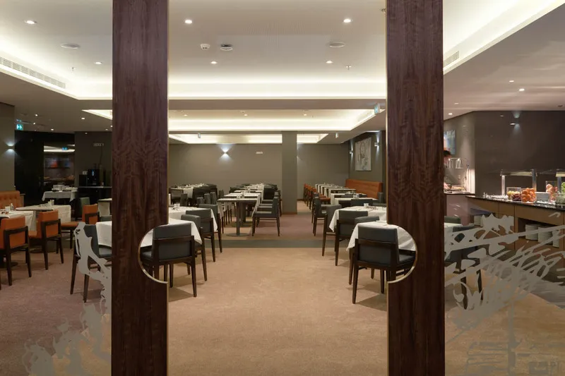 Restaurant, Timbre Heroismo, Porto