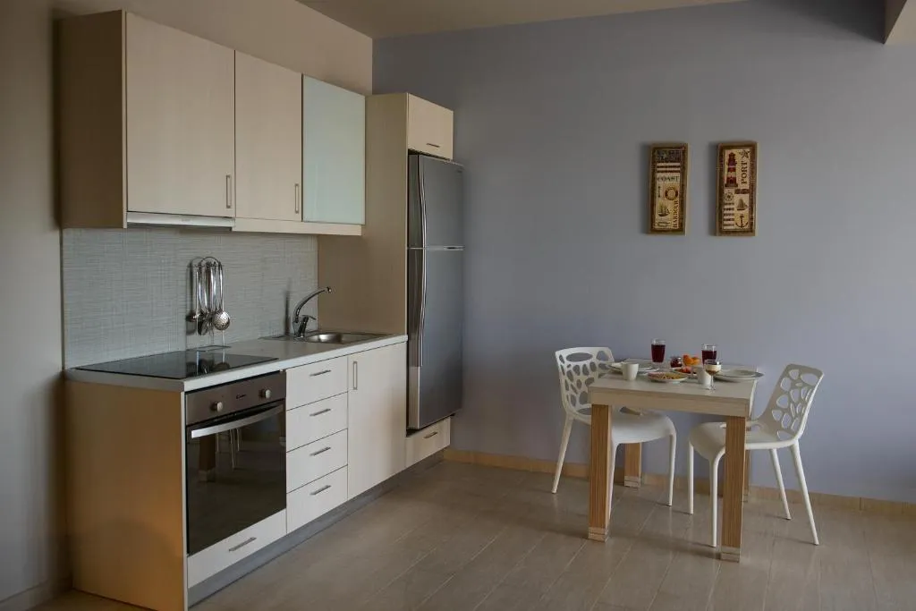 Room, Lenikos Resort, Crete