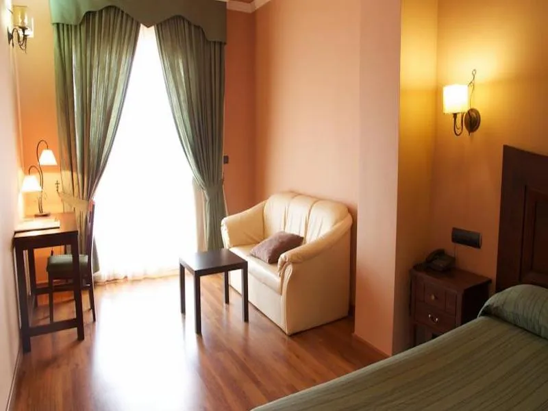 Room, Los Dolmenes, Andalucia