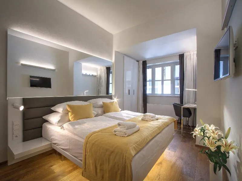 Double or Twin STANDARD Room, Bishops House, Prague