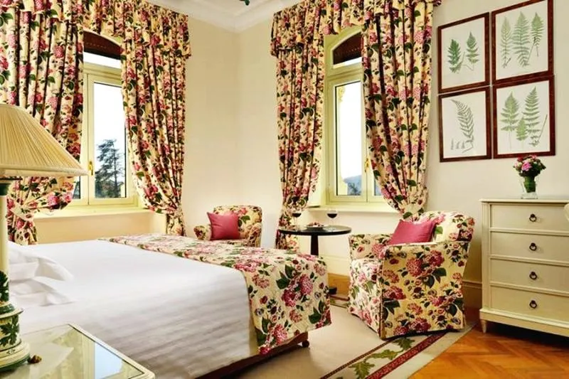 DOUBLE SUPERIOR Room, Grand Palazzo Della Fonte, Rome
