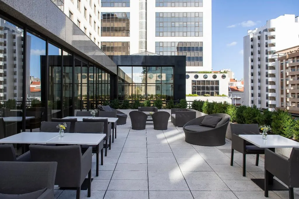 Terrace, SANA Metropolitan, Lisbon