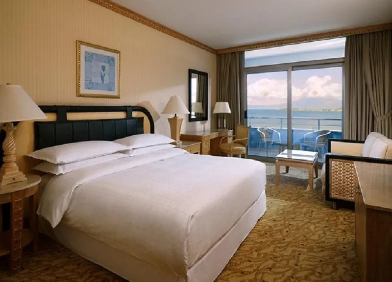 DOUBLE DELUXE LAND VIEW Room, Sheraton Cesme Resort Hotel & SPA, Izmir