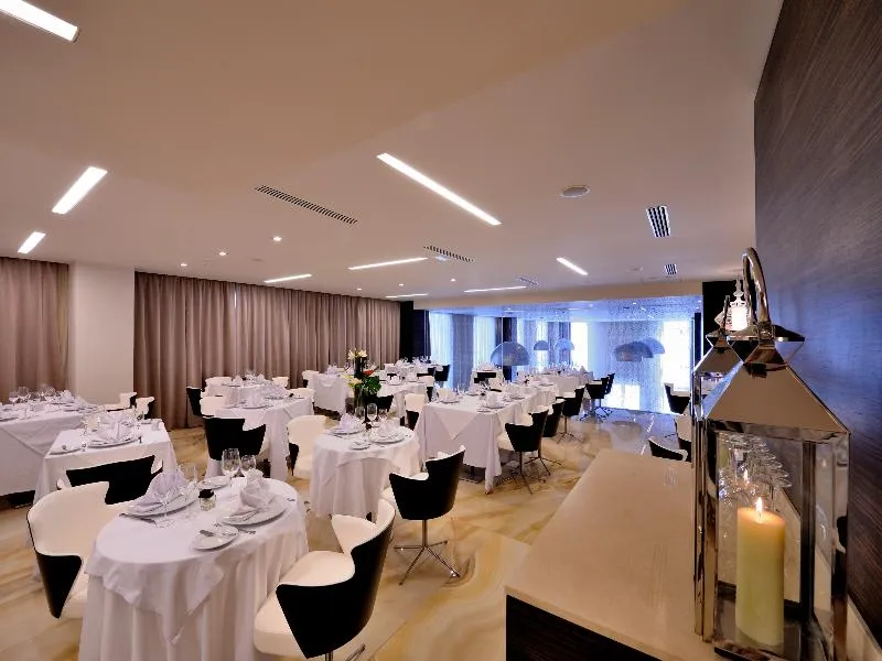 Restaurant, Kenzi Sidi Maarouf Hotel, Casablanca