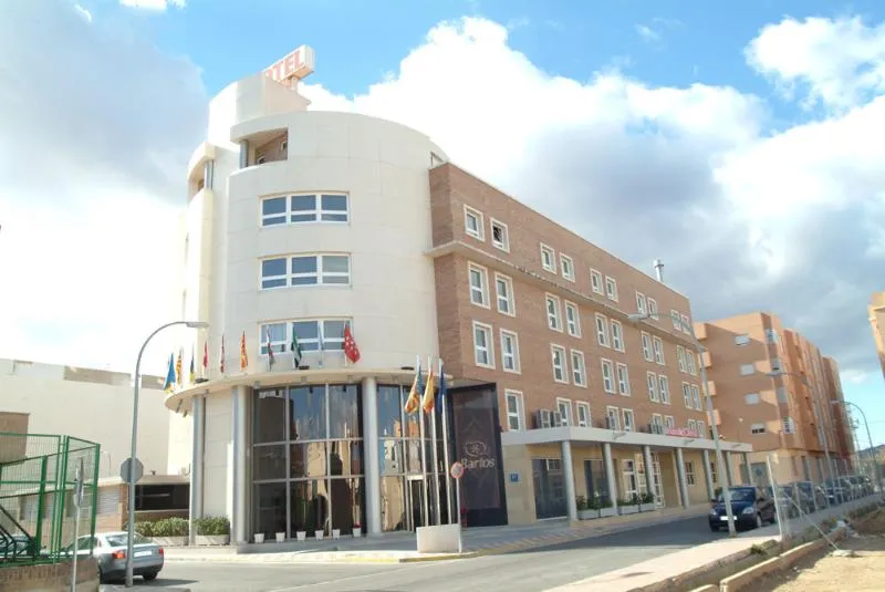 Lobby, Bartos, Valencia