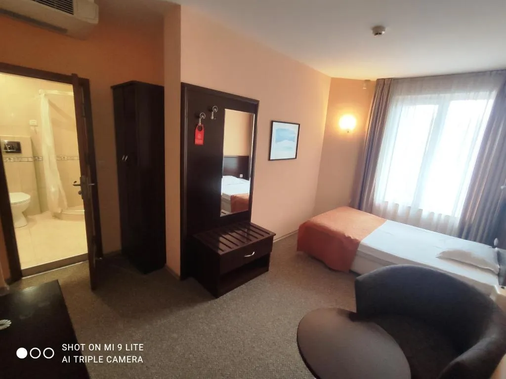 SINGLE STANDARD Room, Divesta, Varna