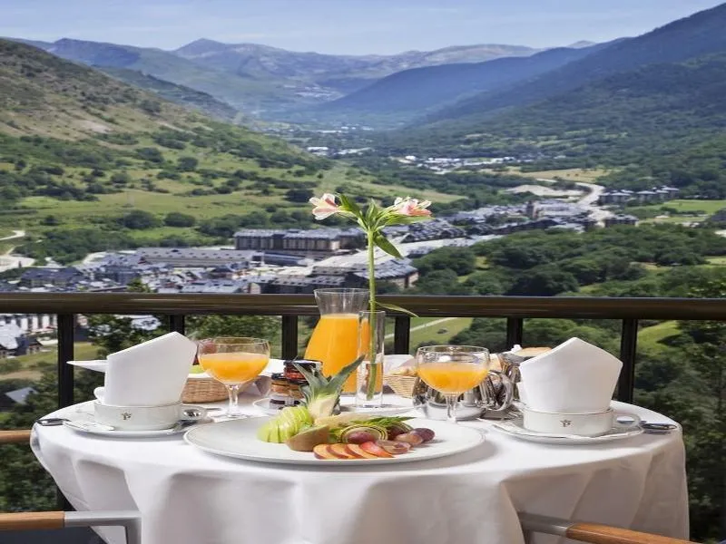 Terrace, Parador de Vielha, Costa Brava