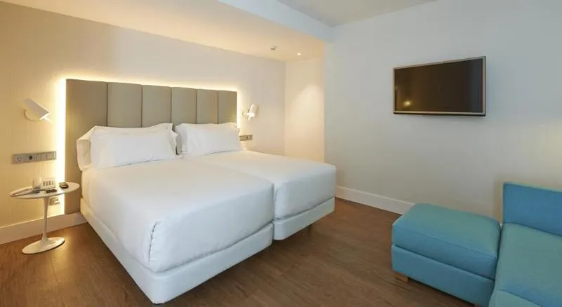 DOUBLE STANDARD Room, NH Sants Barcelona, Barcelona