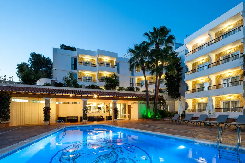 Terrace, Suitehotel S'Argamassa Palace, Ibiza