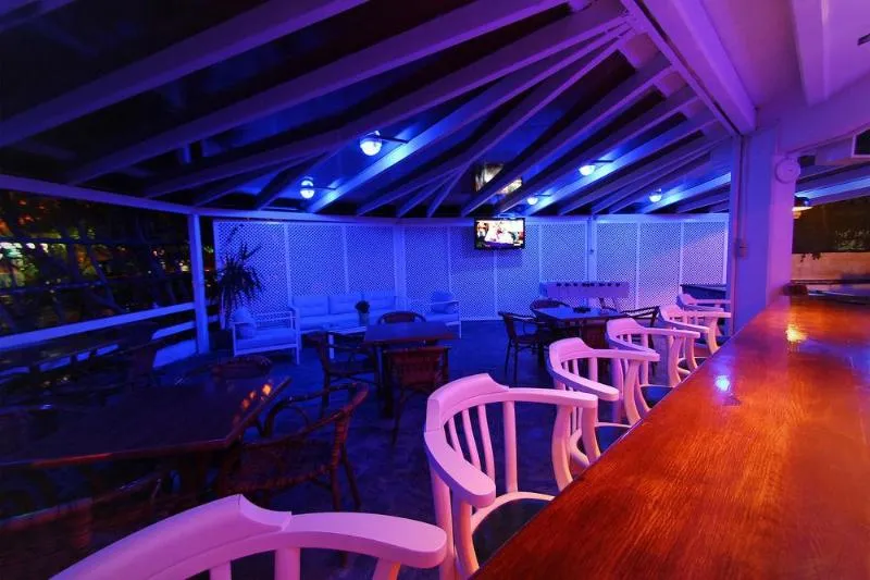 Sports and Entertainment, Erdenhan Apart, Dalaman