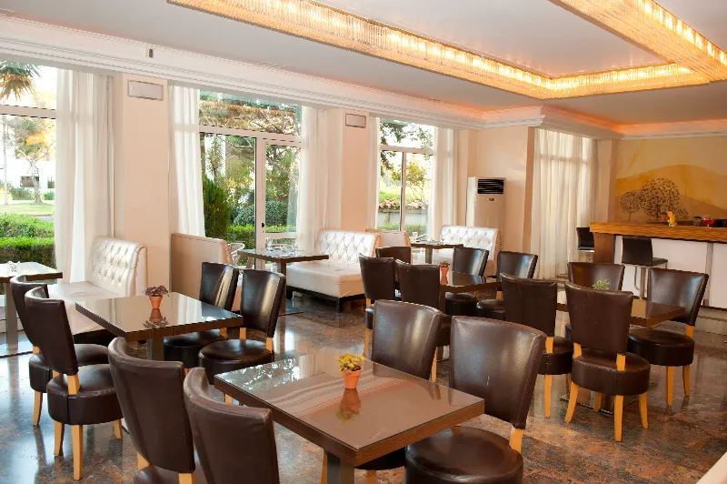 Restaurant, London, Athens