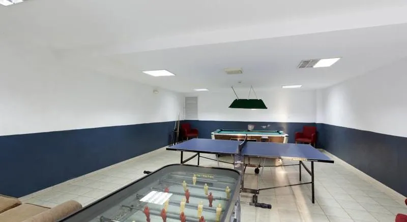 Sports and Entertainment, Crown Resort - Club Calahonda, Costa Del Sol