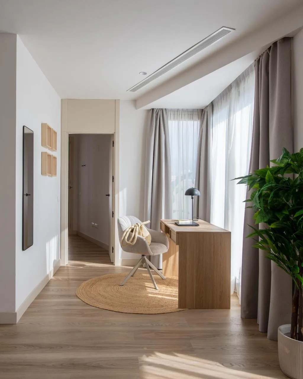 APARTMENT DELUXE TWO BEDROOM Room, Libere Malaga Plaza Del Siglo, Costa Del Sol