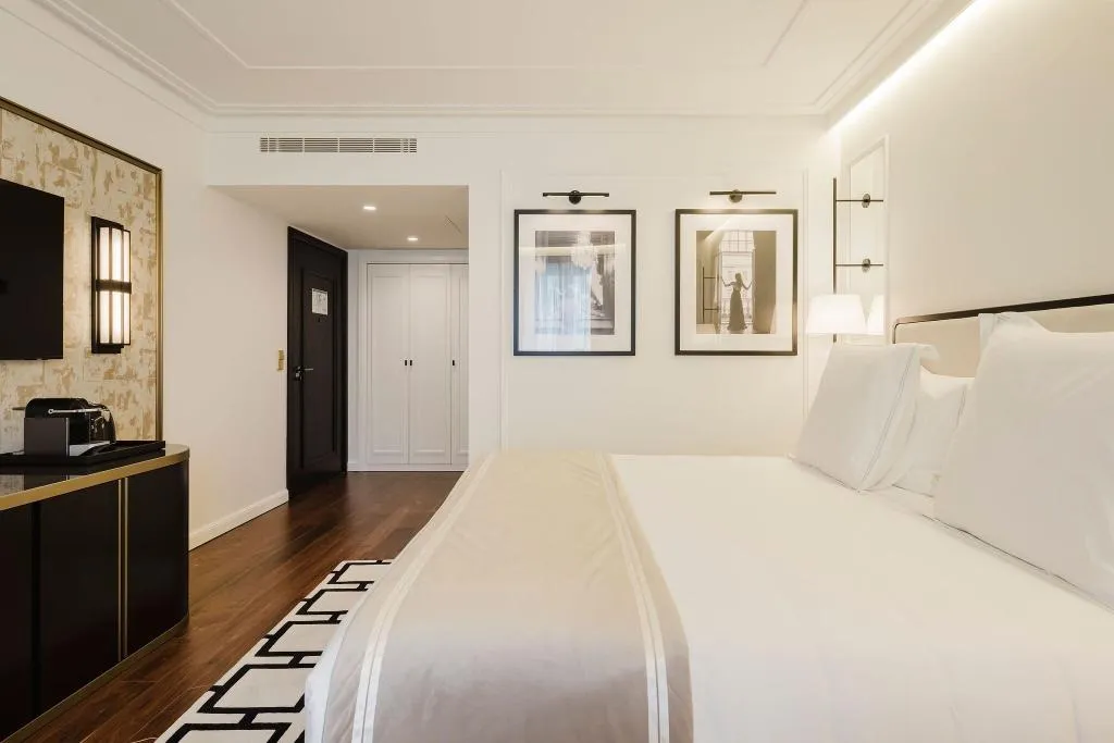 DOUBLE CLASSIC Room, Lisbon Chiado Hotel & Spa, Lisbon