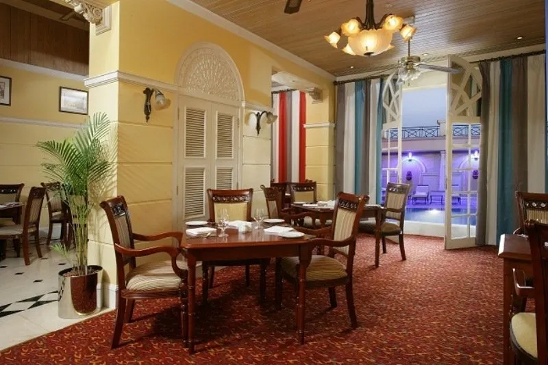 Restaurant, TOP Luxe Avenue Hotel Dubai, Dubai